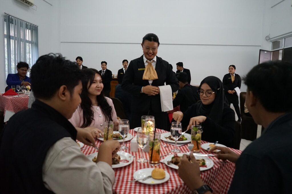 WhatsApp Image 2025-06-02 at 14.10.36