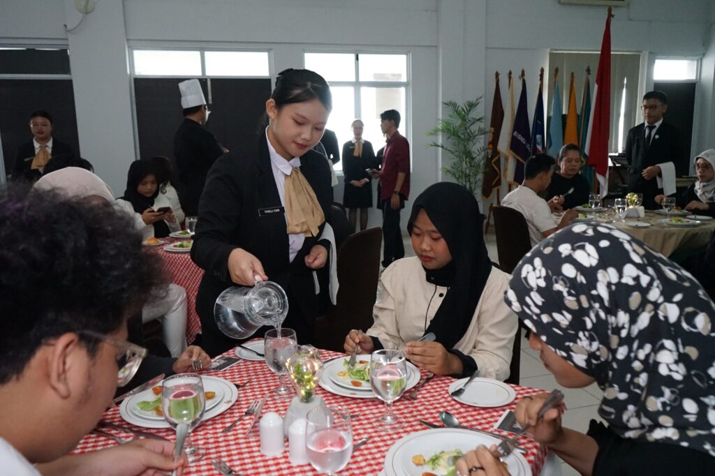 WhatsApp Image 2025-06-02 at 14.13.17 (1)