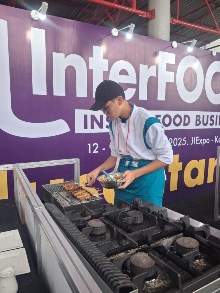 WhatsApp Image 2025-11-25 at 15.54.35 (2)