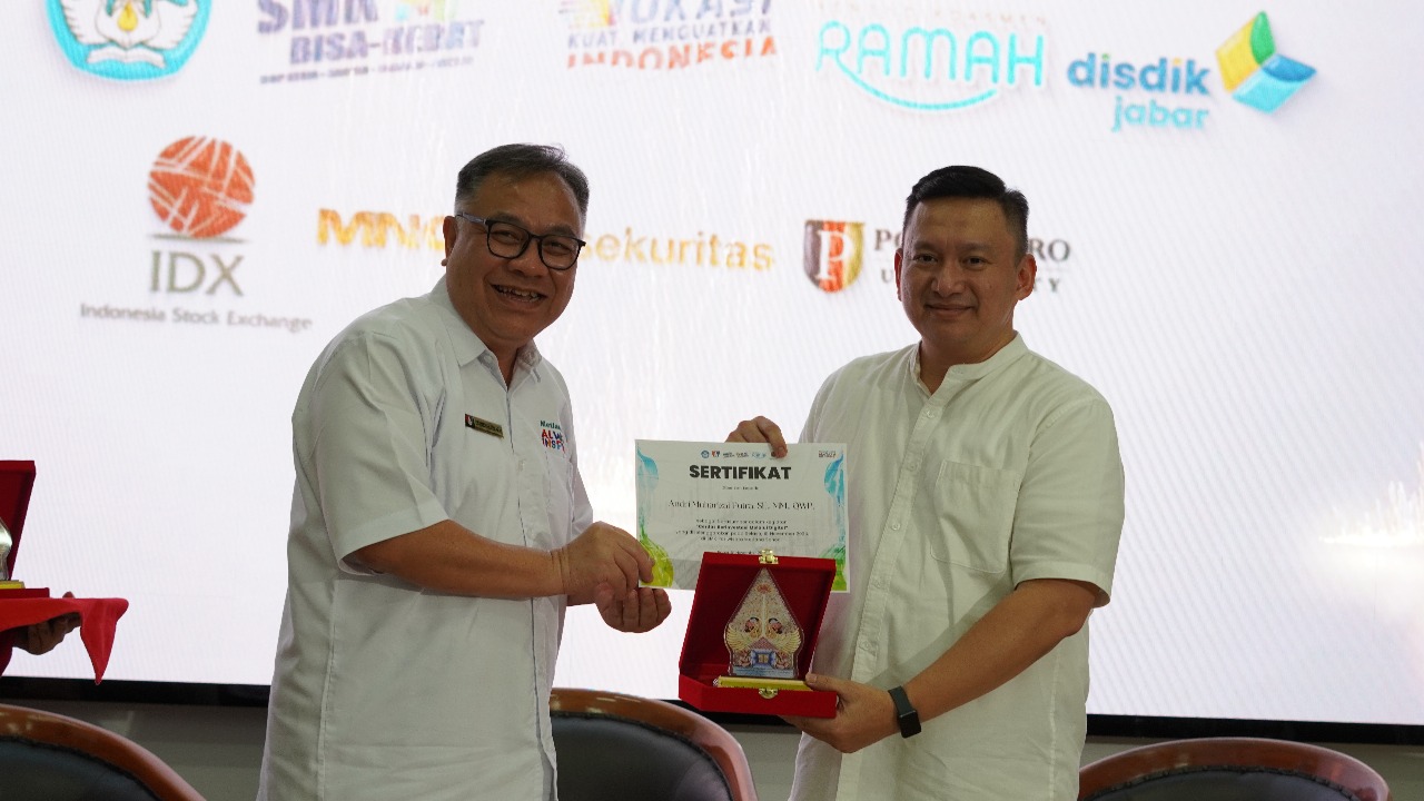 SMK Pariwisata Metland School Resmikan Galeri Investasi Edukasi, Ajak Siswa Melek Finansial Sejak Dini